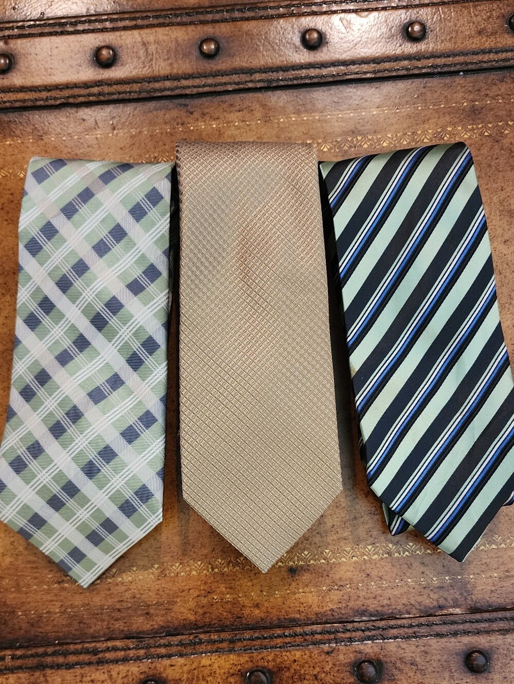 3pc GEOFFREY BEENE Croft & Barrow 100% Silk Men’s Tie Lot Green Tan Plaid Stripe